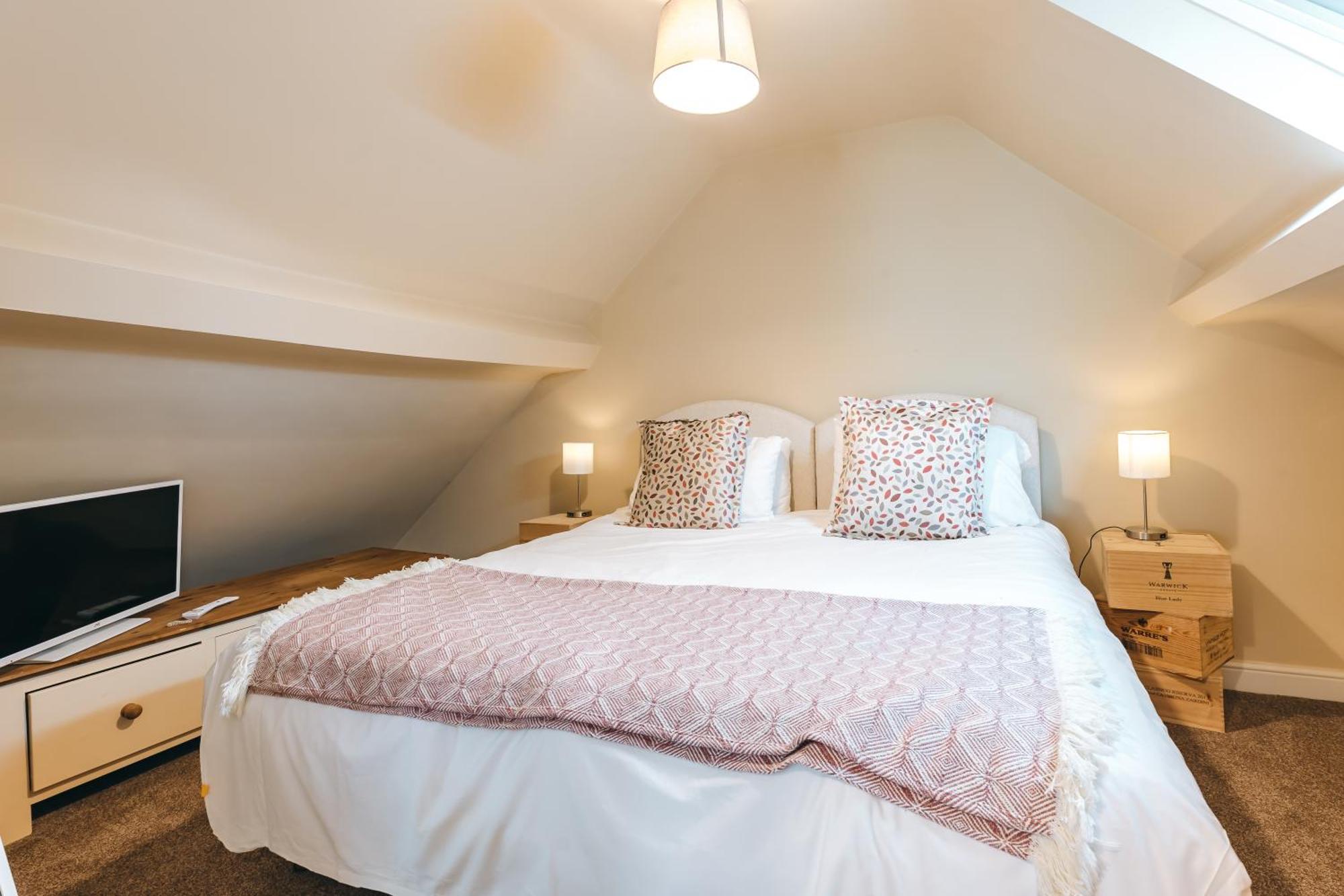 High Grosvenor House With Rose And Heath Cottages Bridgnorth Kültér fotó